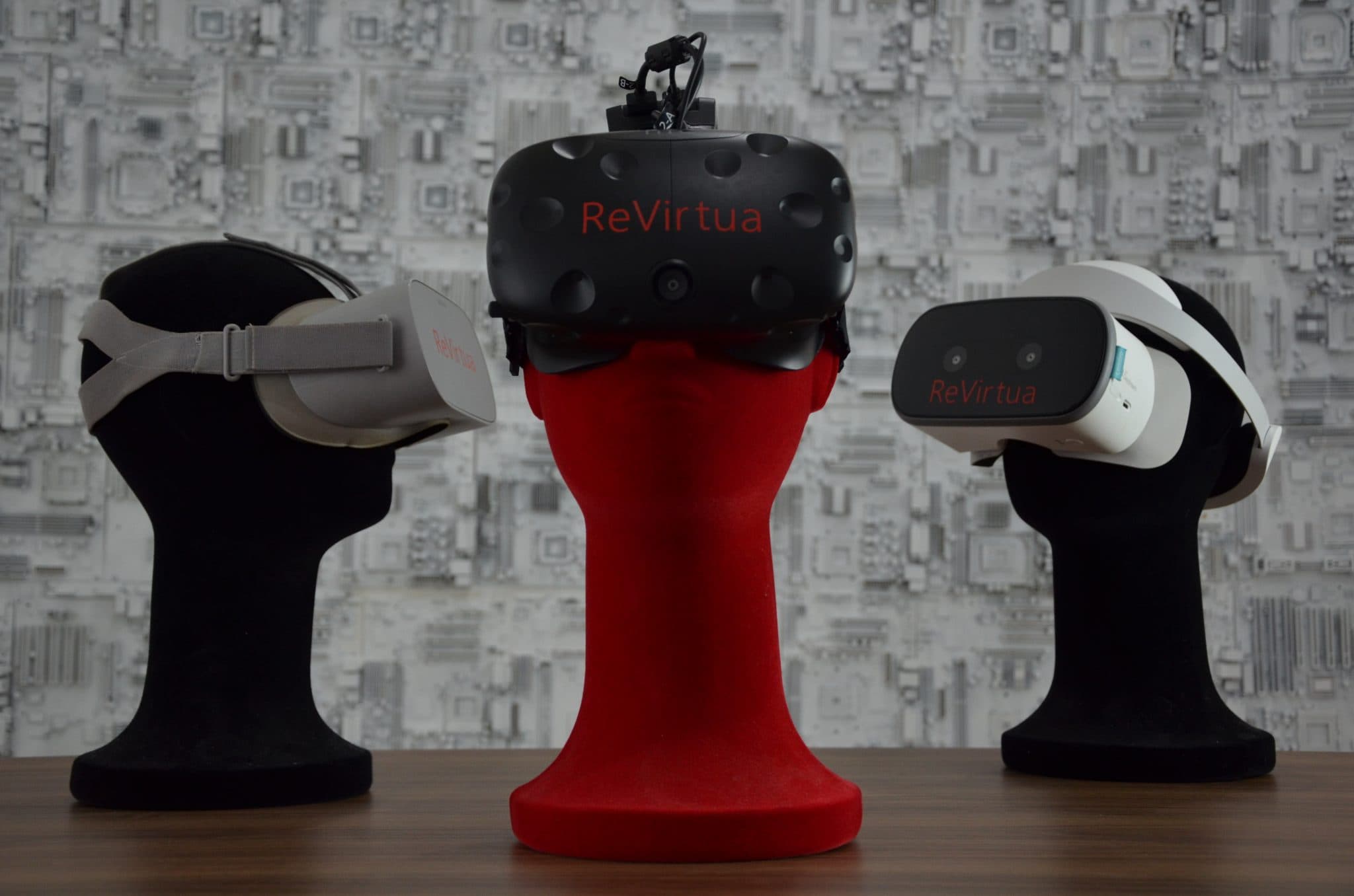 Coleção de headsets de realidade virtual mostrando nossa expertise em equipamentos VR